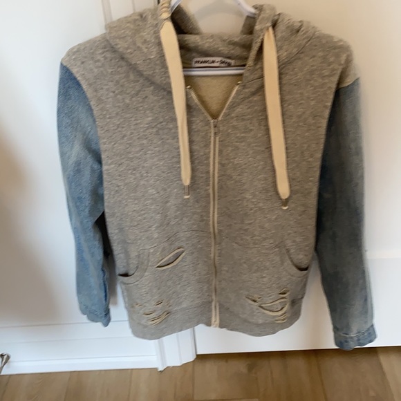 Jean jacket sweater - Picture 3 of 4